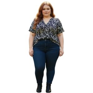 Roaman's Black and White Animal Print Blouse Plus Size 22W